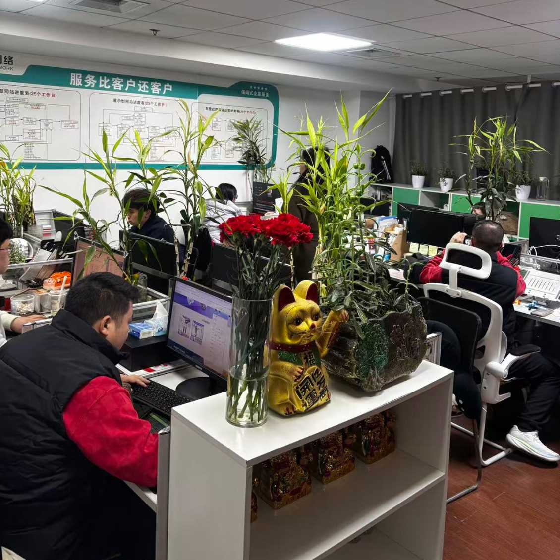 慈溪工业品网络营销 / 工业品企业想做网络营销?奥凯可以帮你从0开始,一路走到起飞